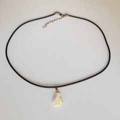 KRAKEN Kolye Kordonlu Sedef Penguen